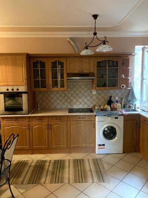 Laura Apartman Hajdúszoboszló Exteriör bild